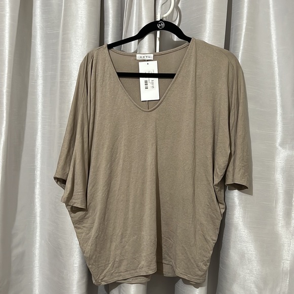 Tops - Picture 2 of 2